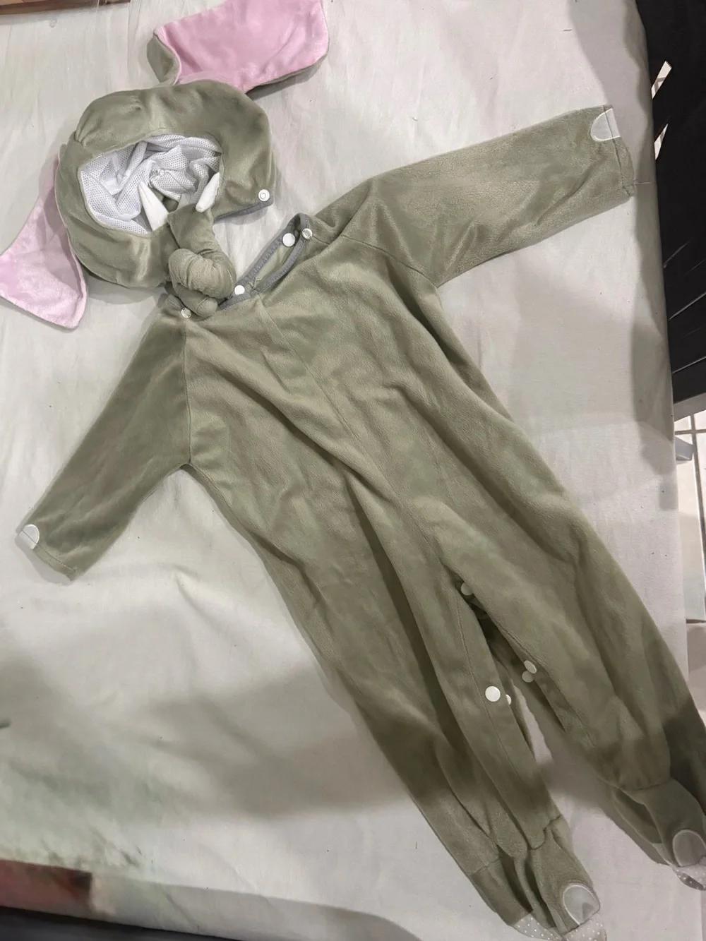 Baby 2 piece elephants costume with detachable Hood and Ears